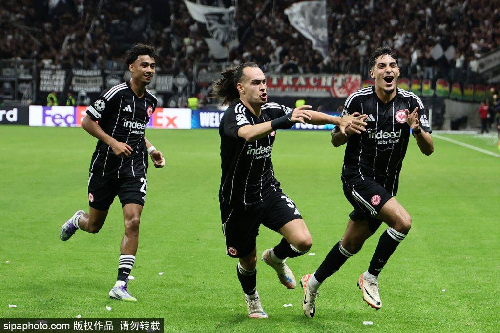 德甲球员身价涨幅榜:奥利塞3000万欧元领跑,乌尊紧随其后!